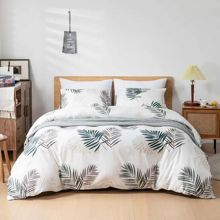 مجموعة الريف ، غطاء زهرة من البوليستر . Countryside Collection, Brushed Polyester Flower Duvet