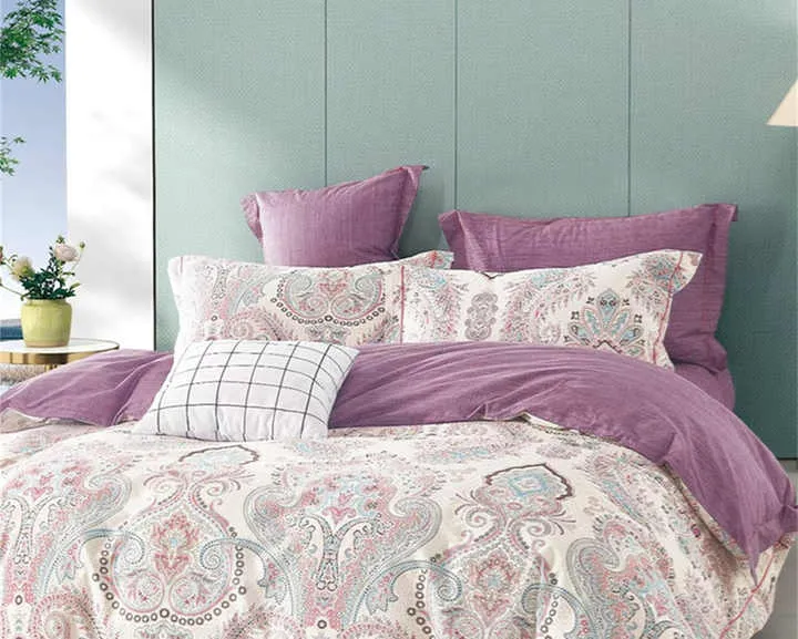 طقم مفرش سرير قطني صيفي مطبوع  . Summer Printed Cotton Bedspread Set