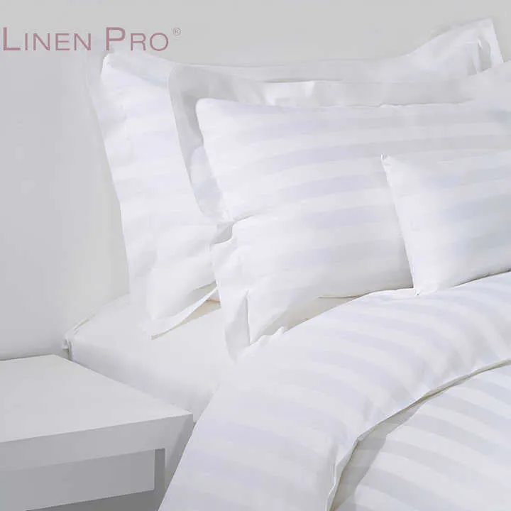 LINENPRO بيع بالجملة طقم مفارش أسِرة بيضاء . LINENPRO Wholesale White Bedspread Set 300TC Duvet