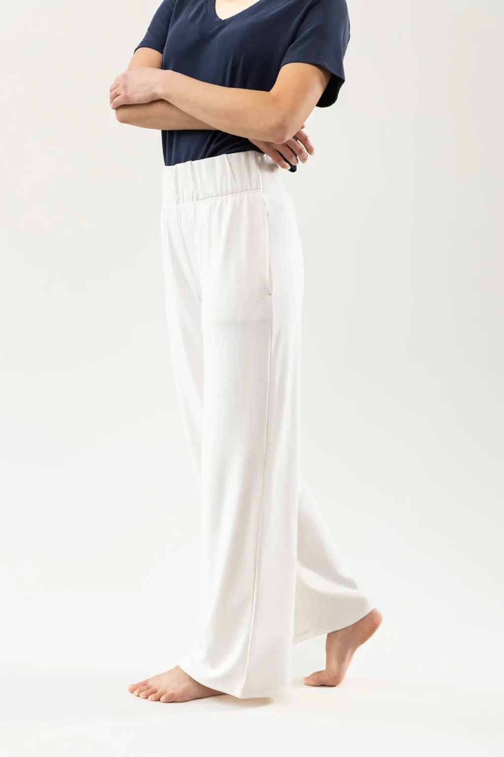 Women's Brushed Bamboo Wide Leg Pull-On Pant